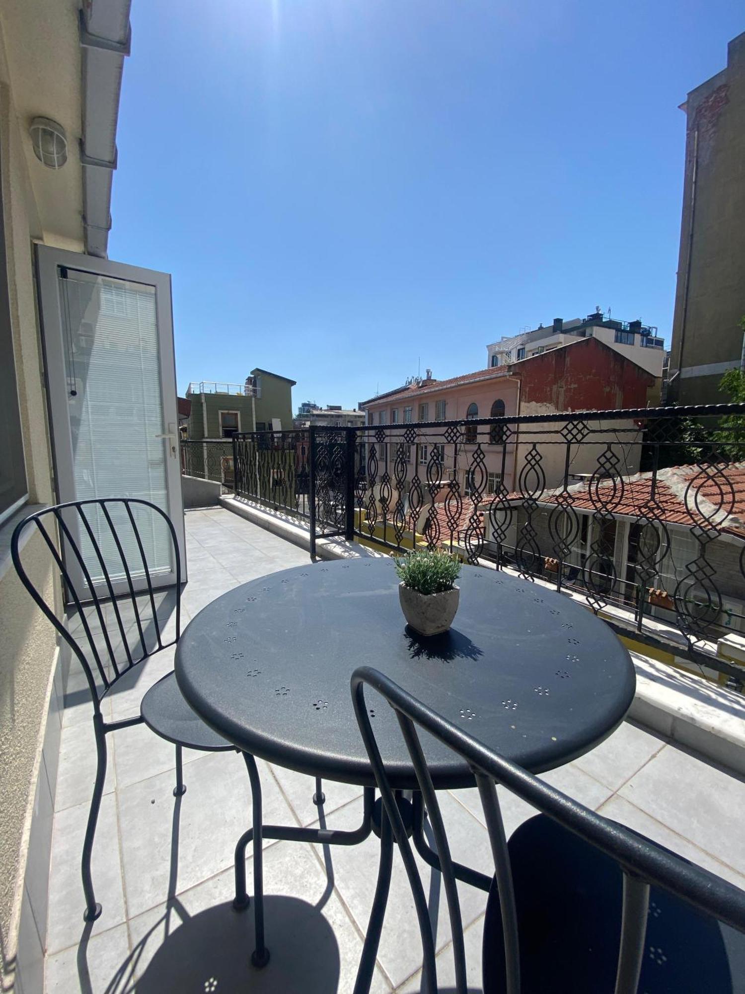 Sapphire Suites Taksim อิสตันบูล ภายนอก รูปภาพ